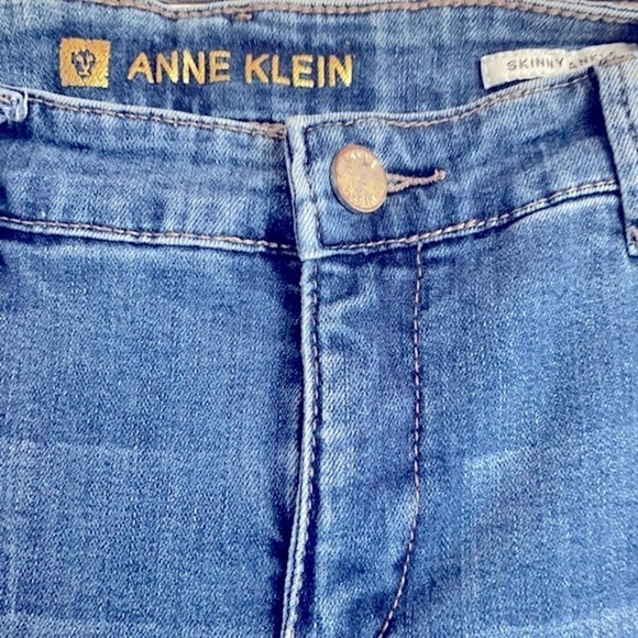 ANNE KLEIN “SKINNY ANKLE” BLUE DENIM JEANS Women’s Size 12P - Picture 9 of 12